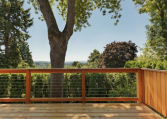 construction franchise owner builds decks with francoach free coaching service