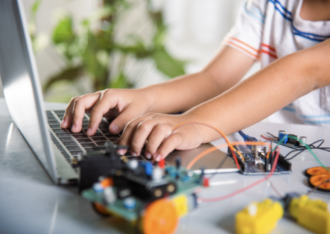 best coding franchises for kids education female franchise owner with francoach franchise coaching group most reputable franchise coach